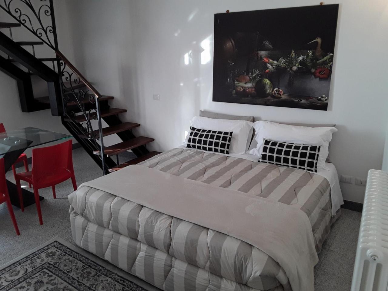 אסיסי Suite Luna Bianca מראה חיצוני תמונה